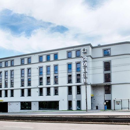 B&B Hotel Chemnitz Buitenkant foto