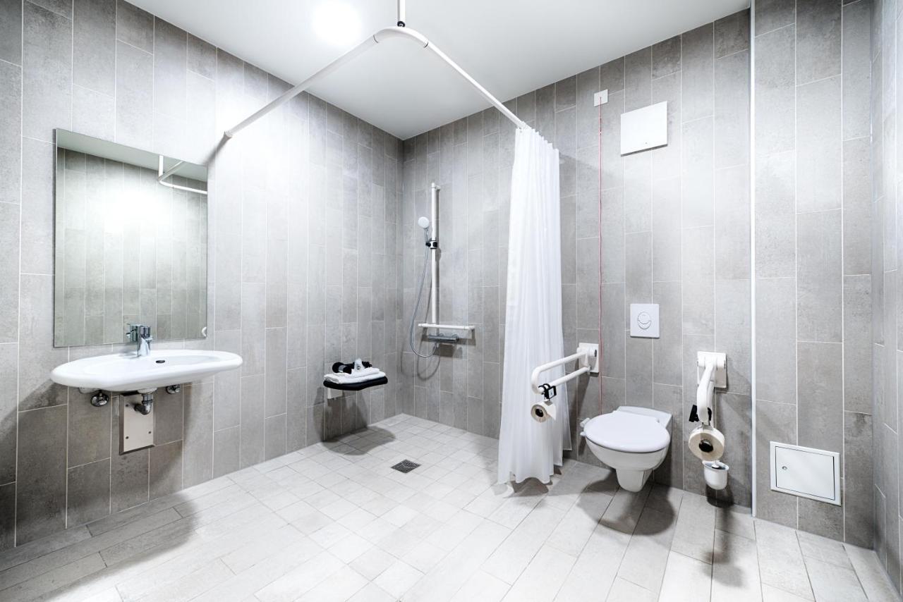 B&B Hotel Chemnitz Buitenkant foto